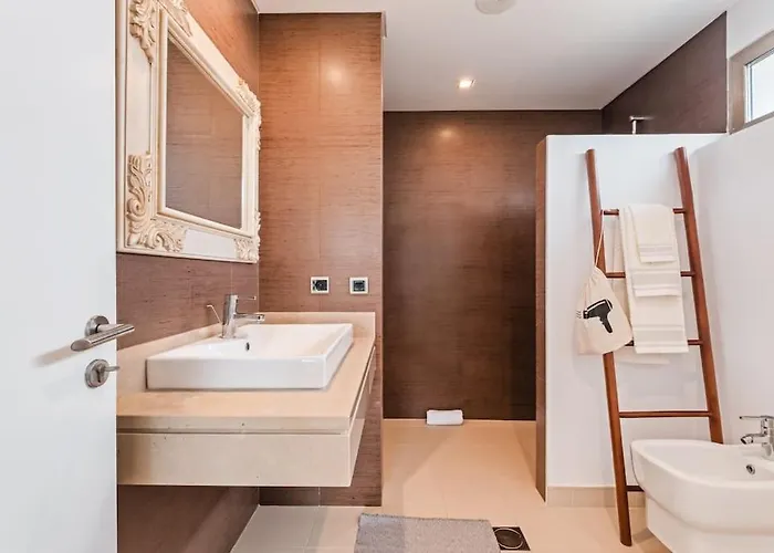 The Old Chapel House