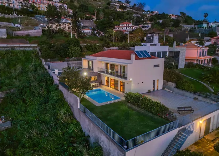 The Old Chapel House