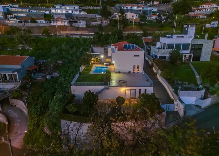 The Old Chapel House Vila Funchal (Madeira)