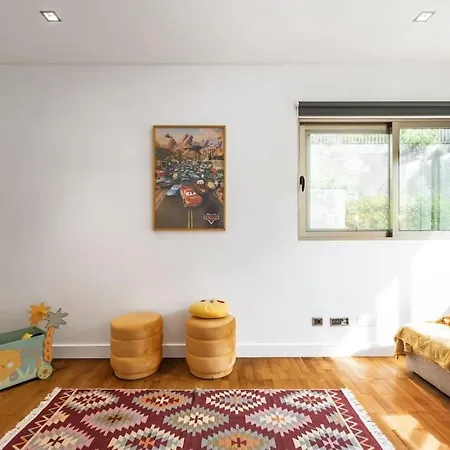 The Old Chapel House Willa