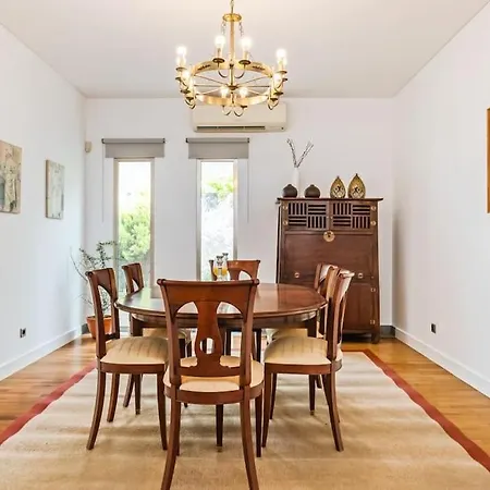 The Old Chapel House * Funchal (Madeira)