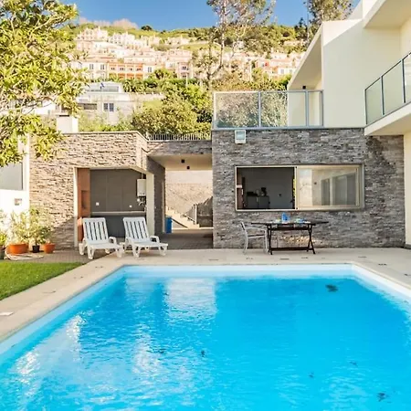 The Old Chapel House Villa Funchal (Madeira)