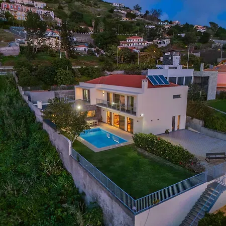 The Old Chapel House