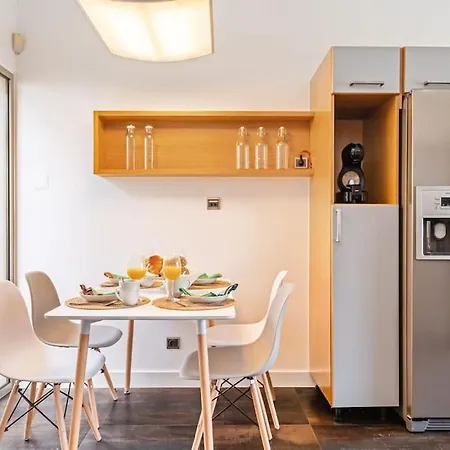 וילה The Old Chapel House