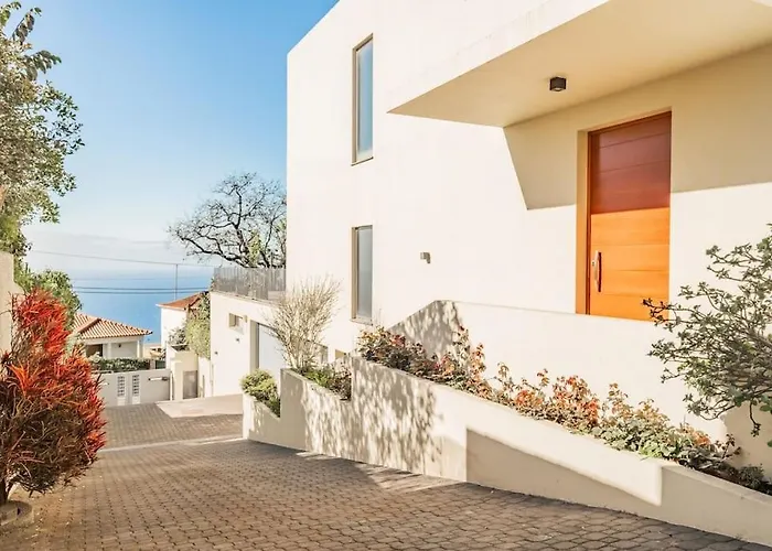 The Old Chapel House Villa Funchal (Madeira)