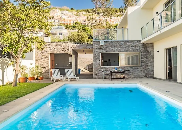 The Old Chapel House Villa Funchal (Madeira)