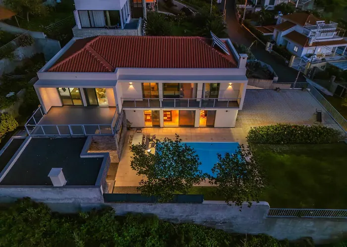 The Old Chapel House Vila Funchal (Madeira)