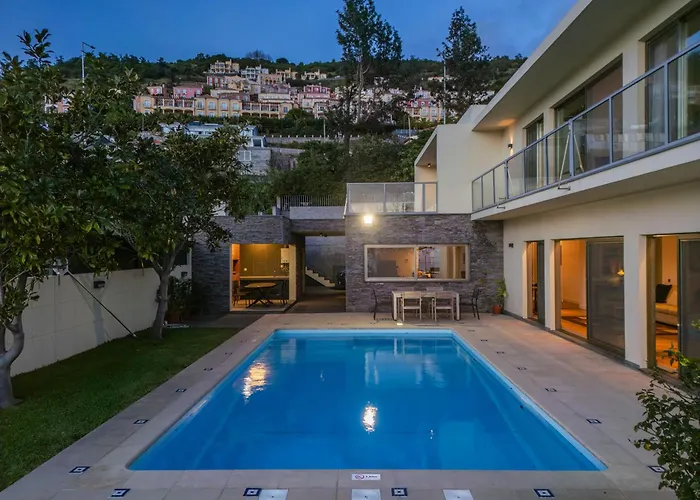 The Old Chapel House * Funchal (Madeira)