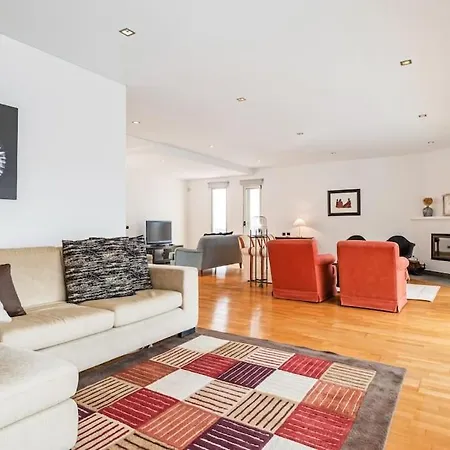 The Old Chapel House *