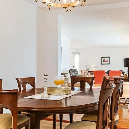 The Old Chapel House * Φουνκάλ